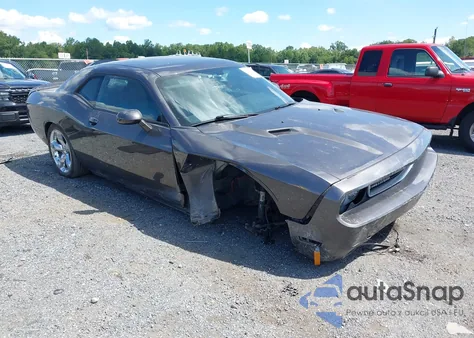 2014 Dodge Challenger Rallye Redline from USA, damaged, VIN 2C3CDYAG3EH143382
